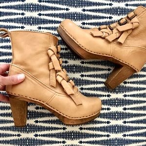 Sanita Buckle Wood Leather Clog Boot Tan Camel Color size 39